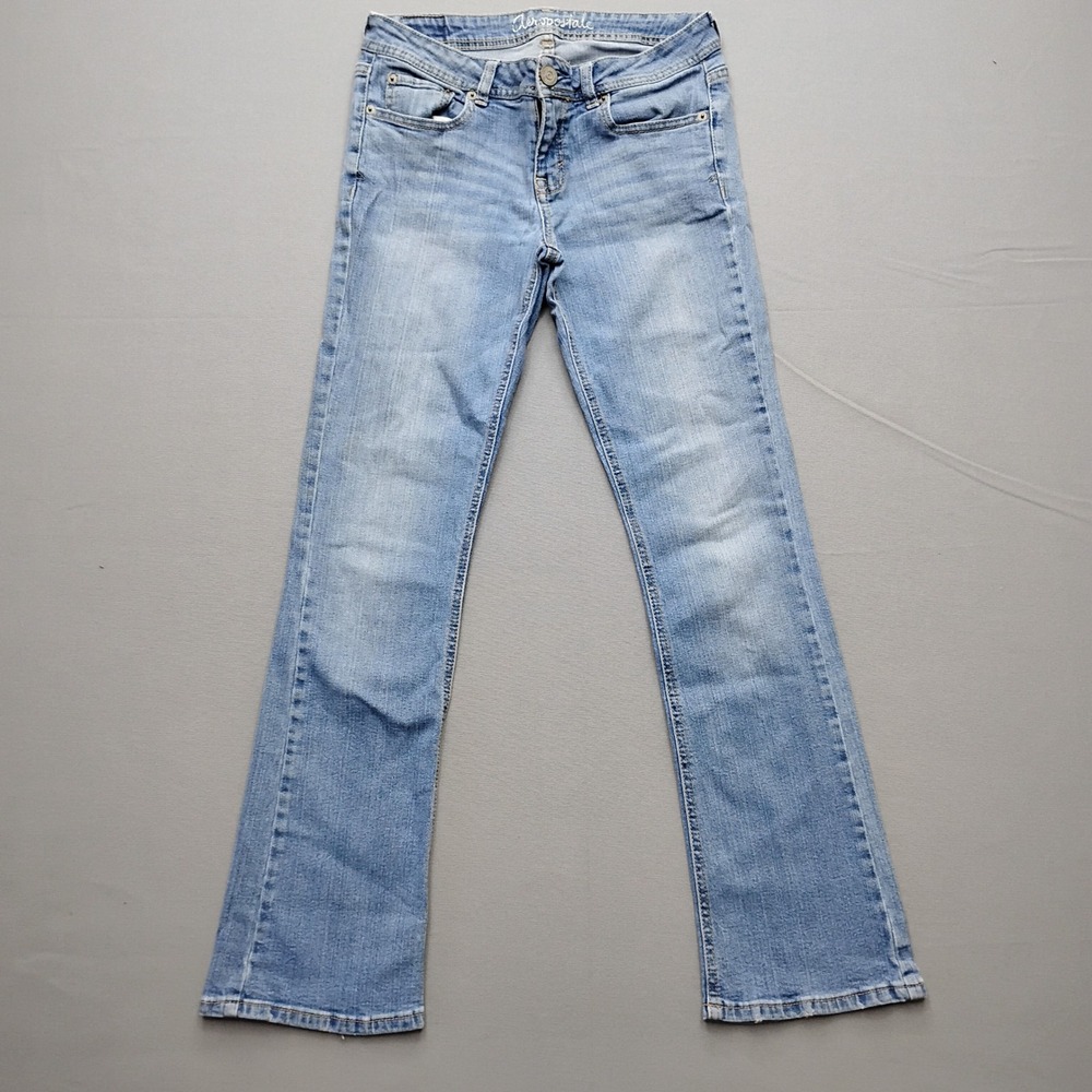 Aeropostale Chelsea Bootcut Jeans Womens 4 Short Light Wash Denim Blue